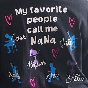 Customized grandmother t-shirt